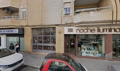 Alquiler de trasteros Los Remedios - trasteros en Sevilla