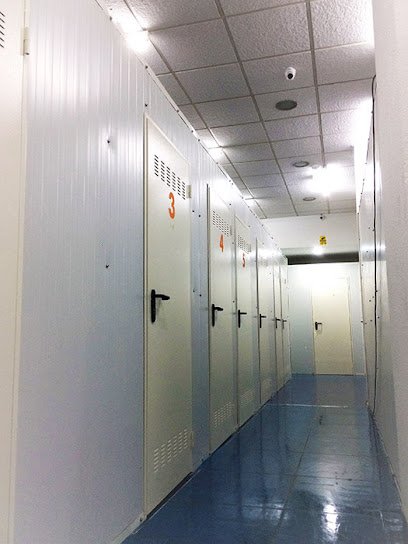 Trasteros Granada – Alminares - trasteros en Granada